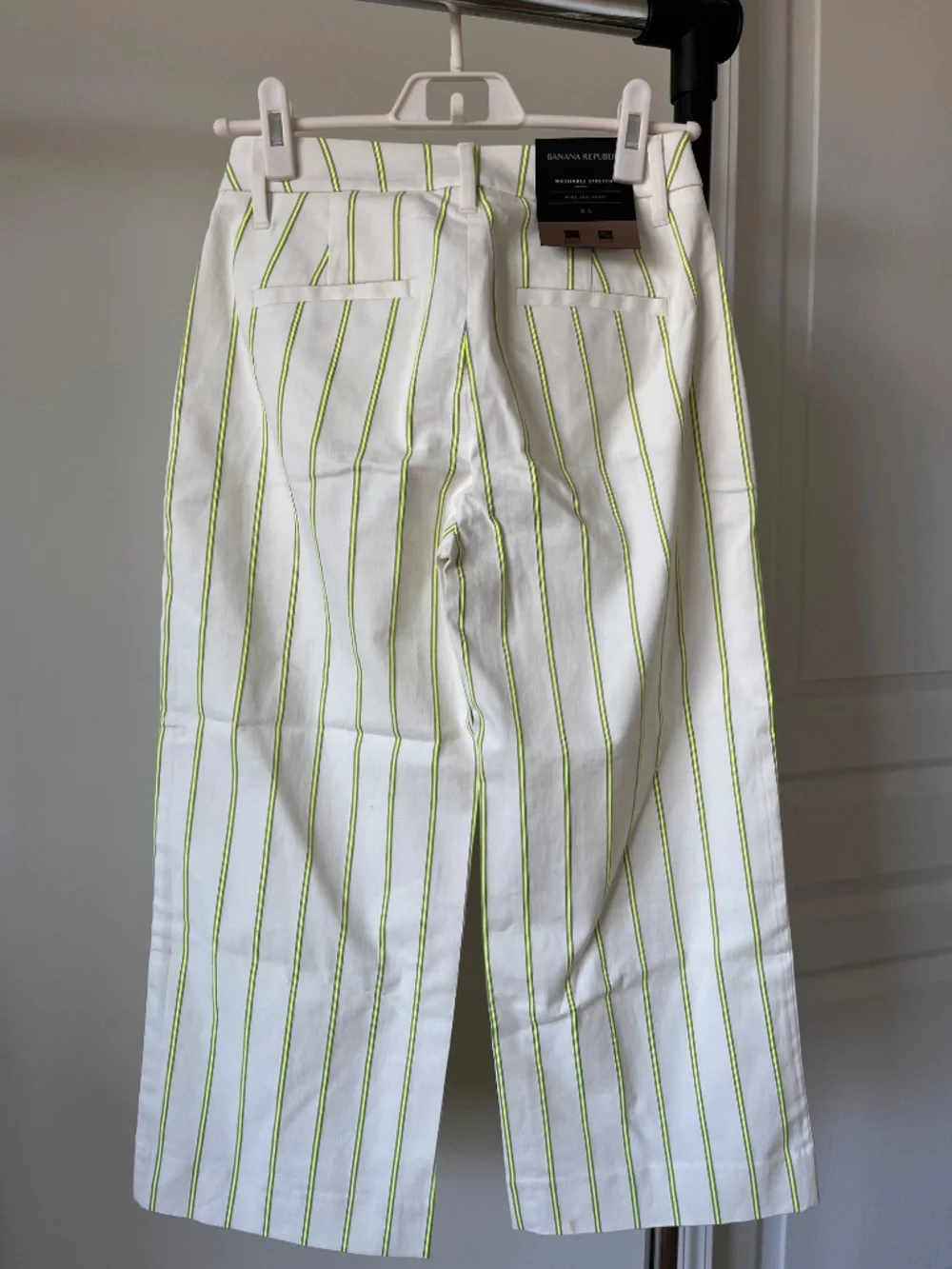 Banana Republic High Rise Wide Leg Crop Pants 0S NWT Striped